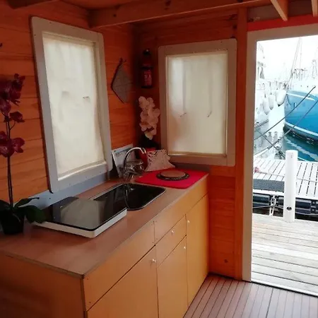 아파트 House Boat Gialla 알게로